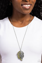 Load image into Gallery viewer, Paparazzi A Mid-AUTUMN Nights Dream - Green Necklace
