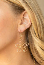 Load image into Gallery viewer, Paparazzi Flower Garden Fashionista - Gold Necklace
