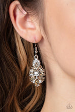Load image into Gallery viewer, Paparazzi Gala Goddess - Brown Earring
