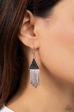 Load image into Gallery viewer, Paparazzi Pyramid SHEEN - Black Earrings
