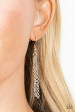 Load image into Gallery viewer, Paparazzi Celestial Courtier - Green Necklace
