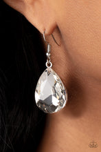 Load image into Gallery viewer, Paparazzi My Castle is Your Castle - White Earrings
