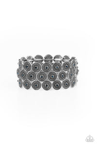 Paparazzi Forgotten Treasure - Blue Bracelet