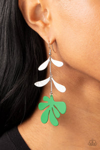 Paparazzi Palm Beach Bonanza - Green Earring