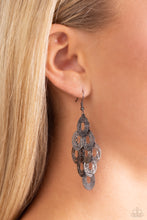 Load image into Gallery viewer, Paparazzi Thrift Shop Twinkle - Black Earrings
