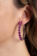 Load image into Gallery viewer, Paparazzi Photo Finish - Pink Earrings
