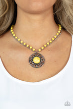 Load image into Gallery viewer, Paparazzi Sahara Suburb - Yellow Necklace
