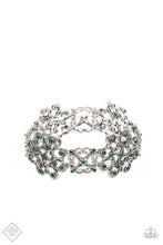 Load image into Gallery viewer, Paparazzi Regal Recognition - Green Bracelet
