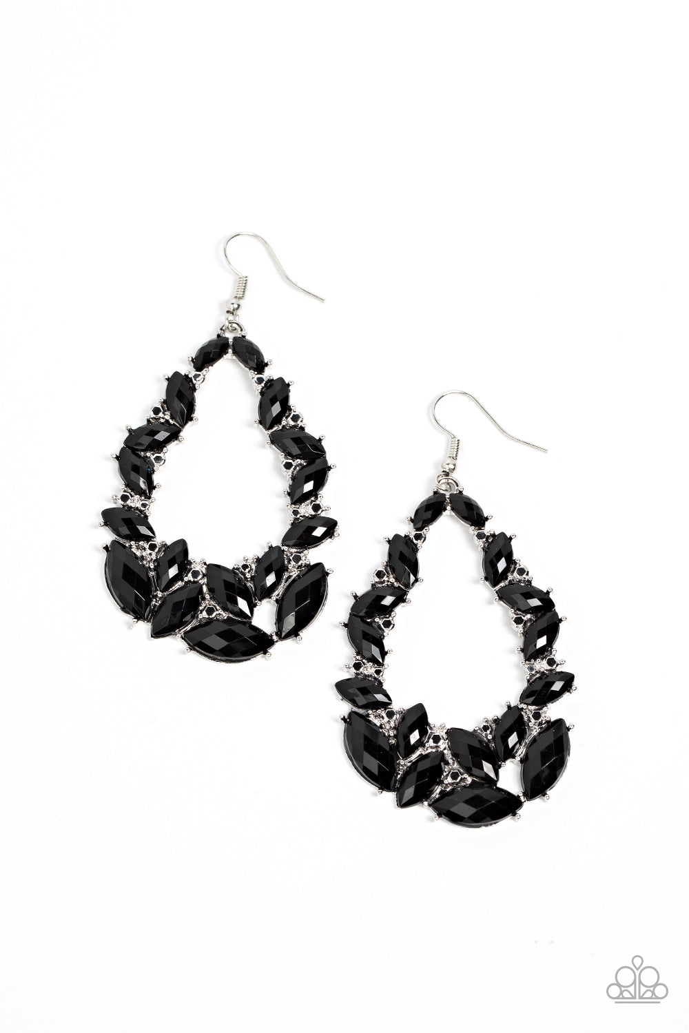 Paparazzi Tenacious Treasure - Black Earring