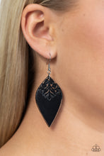 Load image into Gallery viewer, Paparazzi Naturally Nostalgic - Black Earrings
