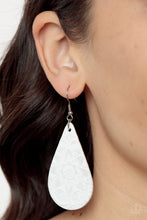 Load image into Gallery viewer, Paparazzi Subtropical Seasons - White Earrings
