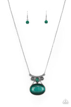 Load image into Gallery viewer, Paparazzi One DAYDREAM At A Time - Green Necklace
