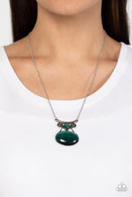 Load image into Gallery viewer, Paparazzi One DAYDREAM At A Time - Green Necklace
