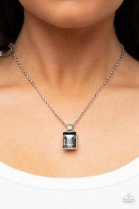 Paparazzi Understated Dazzle - Silver Necklace