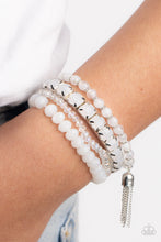 Load image into Gallery viewer, Paparazzi Day Trip Trinket - White Bracelet
