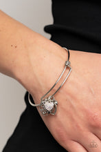 Load image into Gallery viewer, Paparazzi Im Yours - Multi Bracelet
