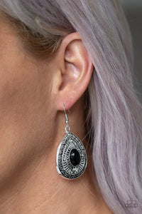 Paparazzi Tropical Topography - Black Earring