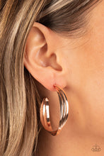 Load image into Gallery viewer, Paparazzi Curvy Charmer - Rose Gold Earring
