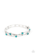 Load image into Gallery viewer, Paparazzi Slammin Sparkle - Blue Bracelet
