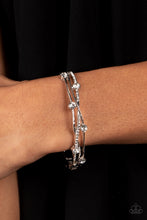 Load image into Gallery viewer, Paparazzi Slammin Sparkle - White Bracelet
