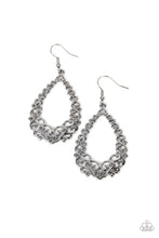 Load image into Gallery viewer, Paparazzi Granada Garland - Black Earring
