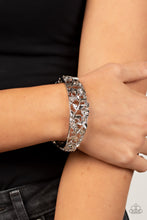 Load image into Gallery viewer, Paparazzi Ripe for the Picking - White Bracelet
