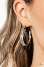 Load image into Gallery viewer, Paparazzi CONTOUR de Force - Silver Earrings
