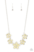Load image into Gallery viewer, Paparazzi Garden Daydream - Yellow Necklace
