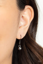 Load image into Gallery viewer, Paparazzi Dibs on the Dazzle - Black Necklace
