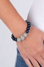 Load image into Gallery viewer, Paparazzi Breathtaking Ball - Blue Bracelet
