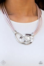 Load image into Gallery viewer, Paparazzi Californian Cowgirl - Pink Necklace
