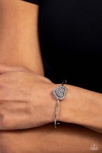 Load image into Gallery viewer, Paparazzi Stunning Soulmates - White Bracelet
