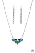 Load image into Gallery viewer, Paparazzi Flash of Fringe - Green Necklace
