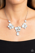 Load image into Gallery viewer, Paparazzi Everglade Escape - White Necklace
