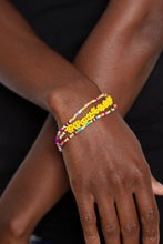 Load image into Gallery viewer, Paparazzi Buzzworthy Botanicals - Multi Bracelet
