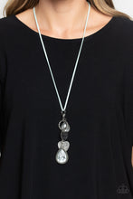 Load image into Gallery viewer, Paparazzi Casanova Clique - Blue Necklace

