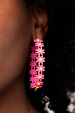 Load image into Gallery viewer, Paparazzi Daisy Disposition - Pink Earrings
