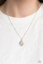 Load image into Gallery viewer, Paparazzi Soak up the Sun - Yellow Necklace

