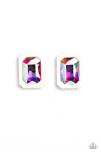 Load image into Gallery viewer, Paparazzi Edgy Emeralds - Multi Earrings
