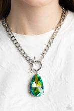 Load image into Gallery viewer, Paparazzi Edgy Exaggeration - Green Necklace
