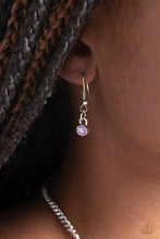Load image into Gallery viewer, Paparazzi Tabloid Treasure - Purple Necklace
