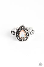 Load image into Gallery viewer, Paparazzi Opera Showcase - Orange Ring
