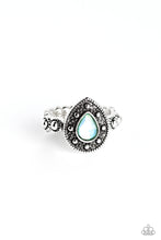 Load image into Gallery viewer, Paparazzi Opera Showcase - Green Ring
