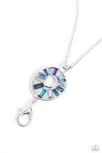 Load image into Gallery viewer, Paparazzi Wreathed in Artistry - Green Necklace
