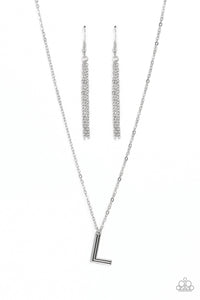 Paparazzi Leave Your Initials - Silver L Necklace
