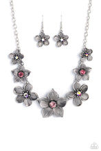 Load image into Gallery viewer, Paparazzi Free FLORAL - Pink Necklace
