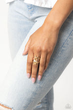 Load image into Gallery viewer, Paparazzi Seashell Showcase - Gold Ring
