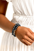 Load image into Gallery viewer, Paparazzi Shopaholic Showdown - Blue Bracelet
