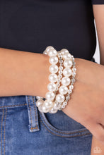 Load image into Gallery viewer, Paparazzi Vastly Vintage - White Bracelet
