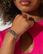 Load image into Gallery viewer, Paparazzi Endless Energy - Black Bracelet
